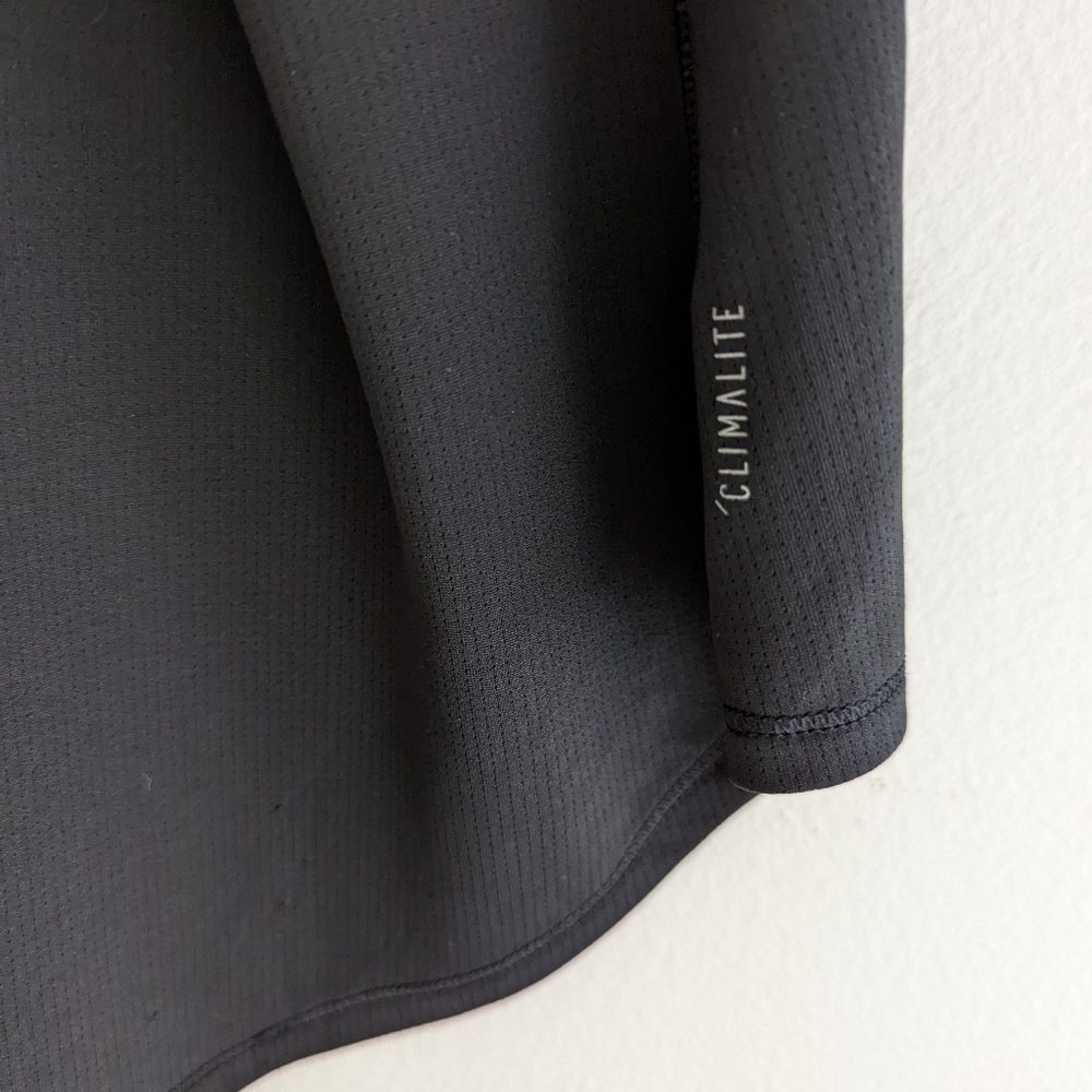 Adidas Tank - Picture 4 of 5